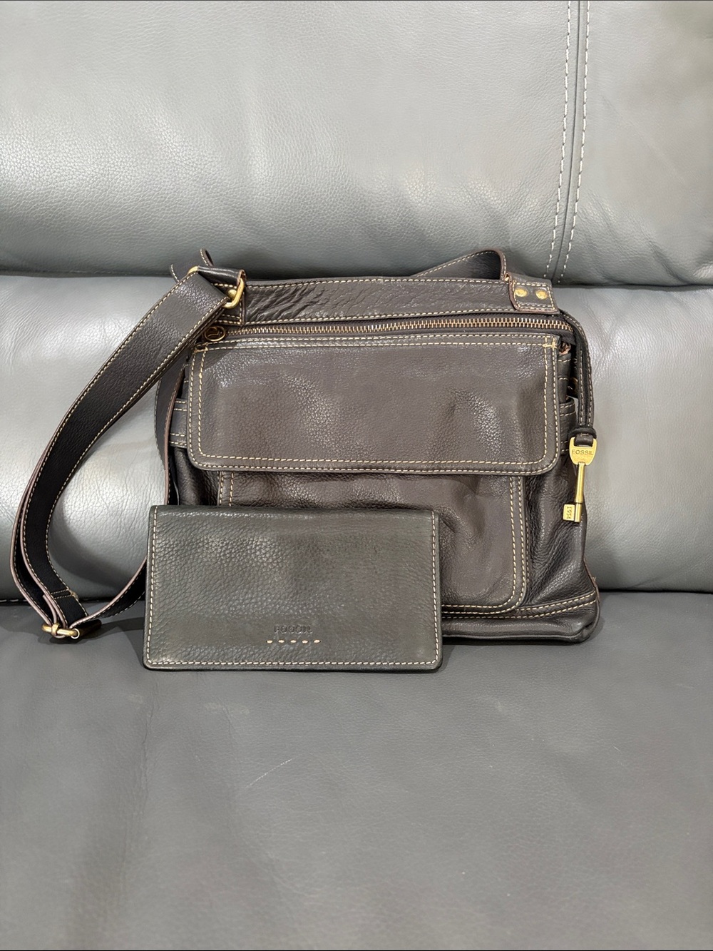 FOSSIL Leather Crossbody Bag with Wallet -